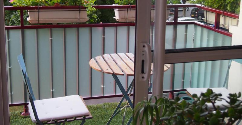 Hisunny Brise Vue Balcon 75x300cm Vent Protection UV Cache Vue Protection Contre Les Regards pour Balcon/Patio/Jardin/terrasse/Grillage Blanc 